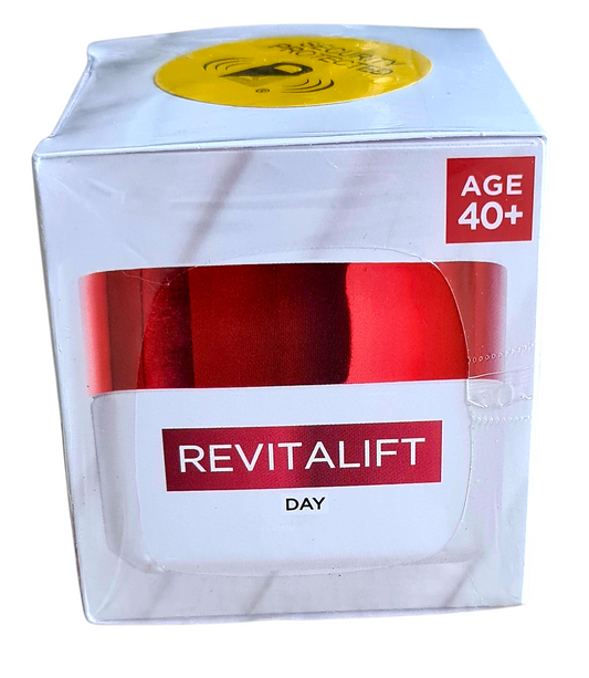 L’Oreal Paris Revitalift Hydrating Day Cream 50ml – Anti-Wrinkle & Extra Firming