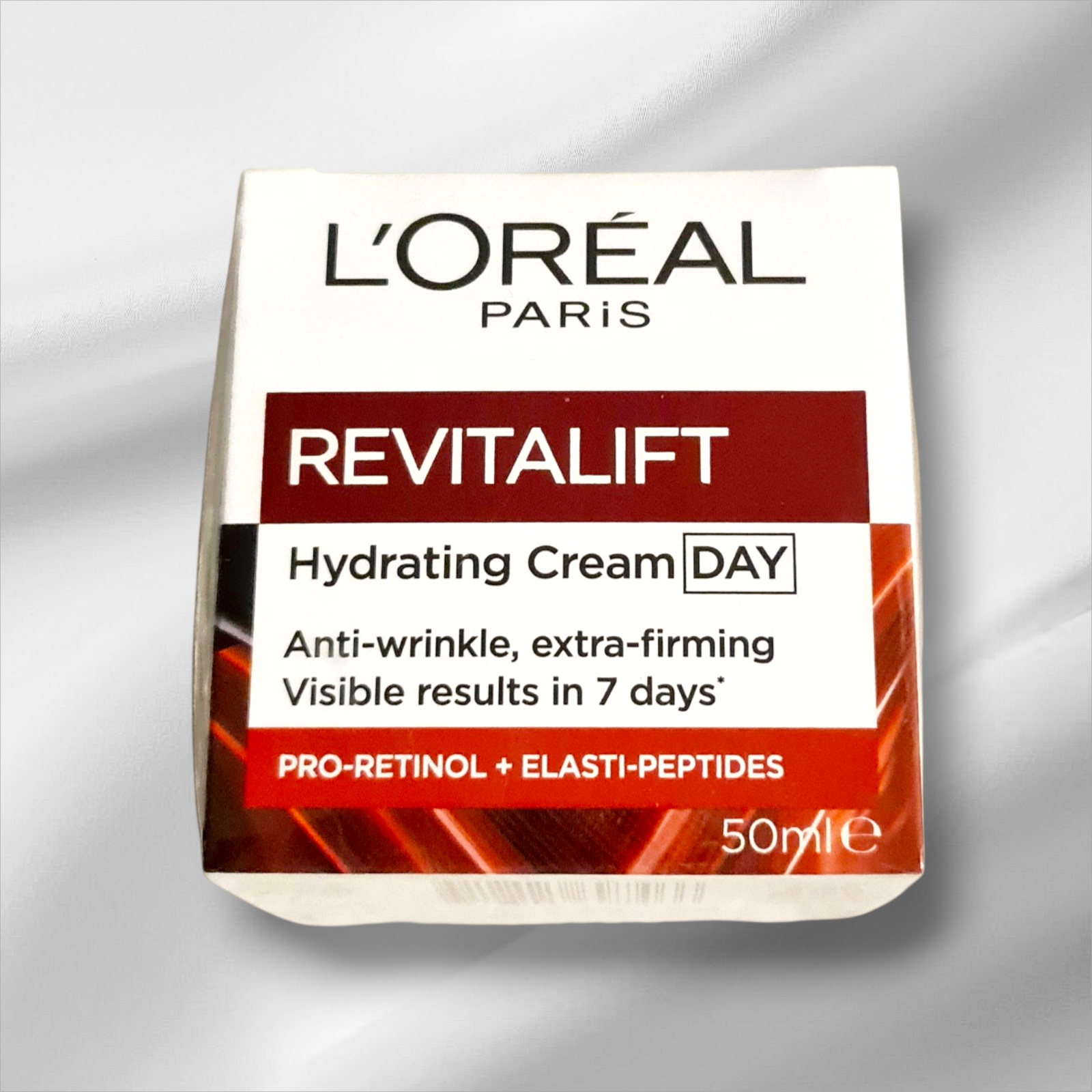 L’Oreal Paris Revitalift Hydrating Day Cream 50ml – Anti-Wrinkle & Extra Firming