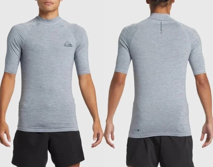 New Quiksilver Everyday Men’s Short Sleeve Rashie – UPF 50+   Size MEDIUM