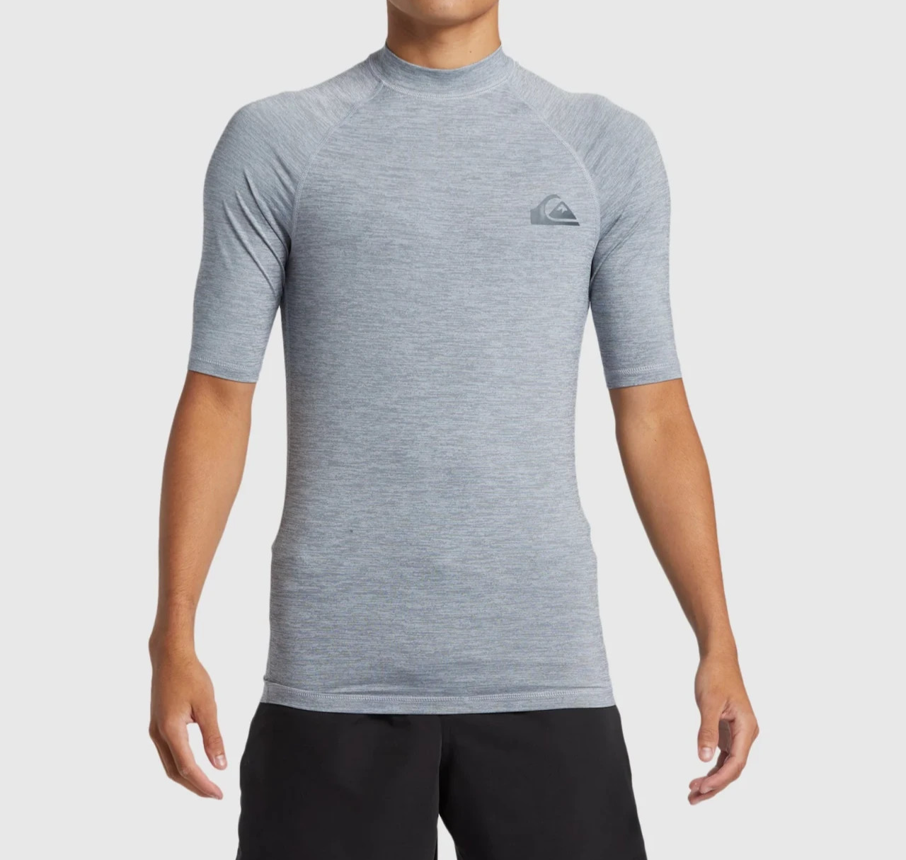 New Quiksilver Everyday Men’s Short Sleeve Rashie – UPF 50+   Size MEDIUM