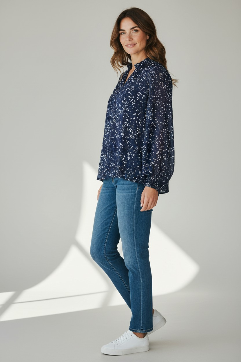 Hilary Radley Women’s Long Sleeve Blouse – Ruffle Neckline -Size XXL -Navy